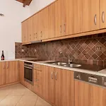 La Isla With Private Pool Vila