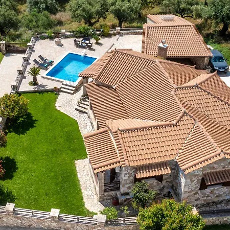 Villa La Isla With Private Pool