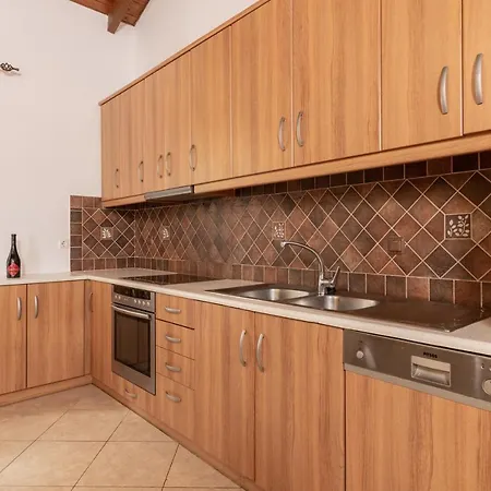 La Isla With Private Pool Villa