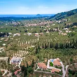 Villa La Isla With Private Pool
