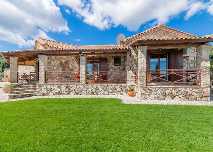 Villa La Isla With Private Pool